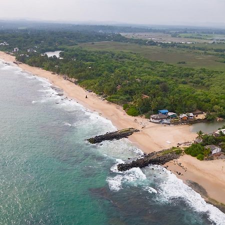 Autumn Moon Beach Cabanas แทนกาลเล ภายนอก รูปภาพ