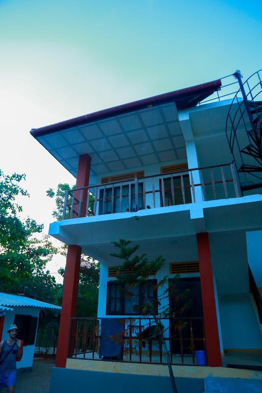 Autumn Moon Beach Cabanas แทนกาลเล ภายนอก รูปภาพ