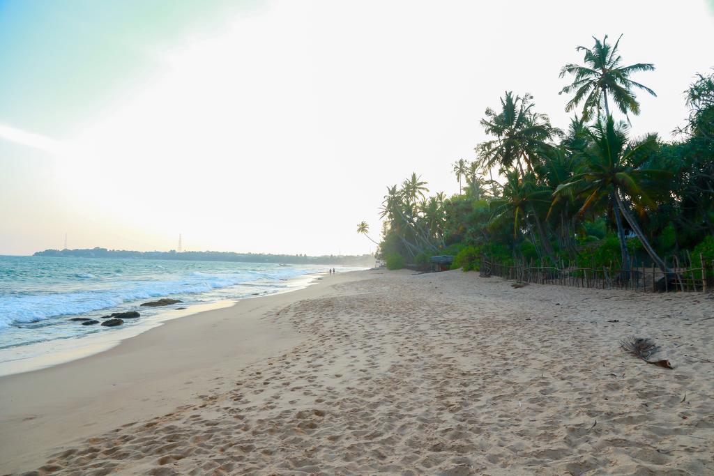 Autumn Moon Beach Cabanas แทนกาลเล ภายนอก รูปภาพ