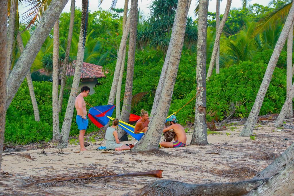 Autumn Moon Beach Cabanas แทนกาลเล ภายนอก รูปภาพ