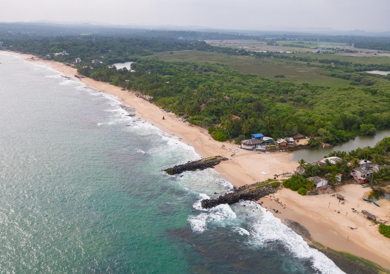 Autumn Moon Beach Cabanas แทนกาลเล ภายนอก รูปภาพ